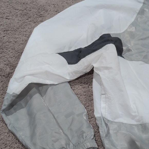 Savage X Fenty Sport Jacket in Light Gray - Picture 5 of 9